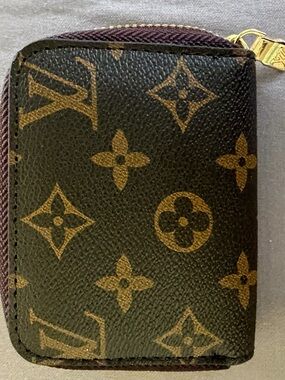 Fashion Monogram Small Zip Card Wallet in Brown